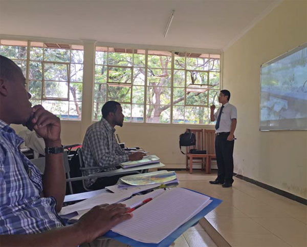 Railway trainees in Kenya learn the nuts and bolts of operations