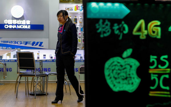 Apple inks iPhone deal with China Mobile