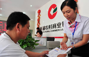 China cuts red tape in approving rural banks