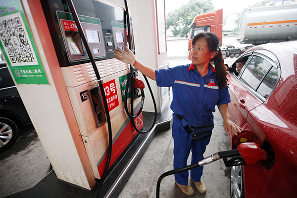 Fuel prices fall for sixth time in a row