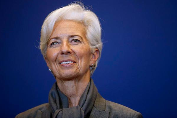 IMF chief hails China's clear foreign exchange policy