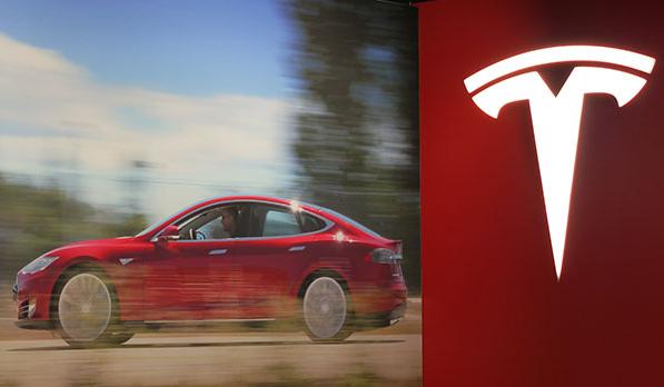 Tesla eyes Chinese campuses as it continues hunt for top talent