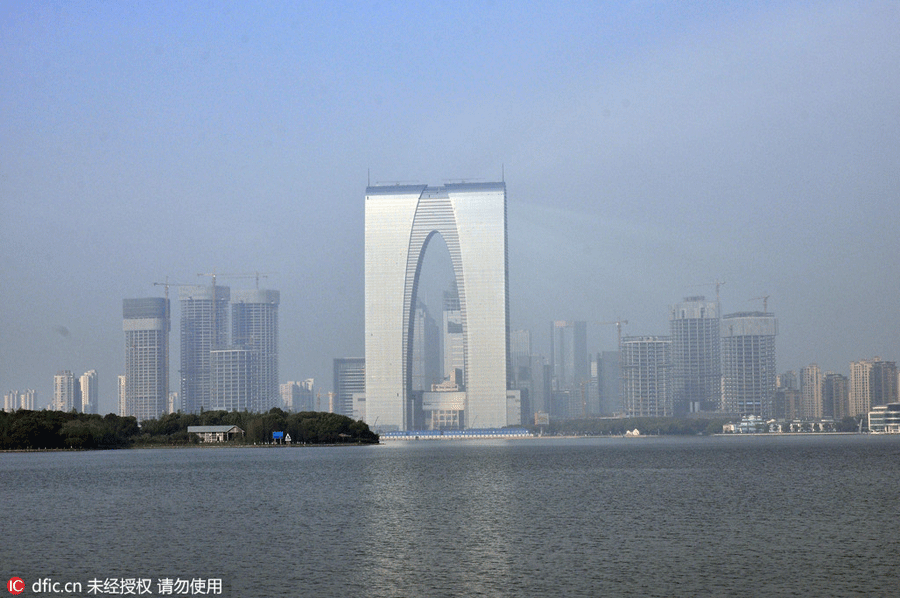 'Weird' new buildings banned in Chinese cities