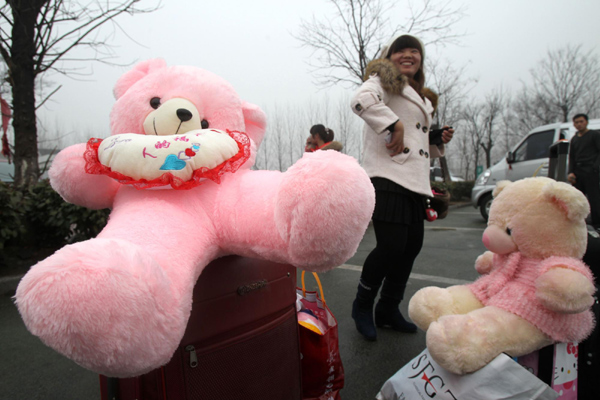 No lonely bears for Spring Festival