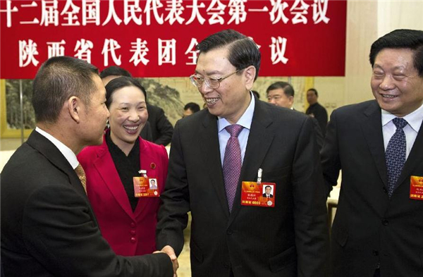 Chinese leaders join discussions with NPC deputies