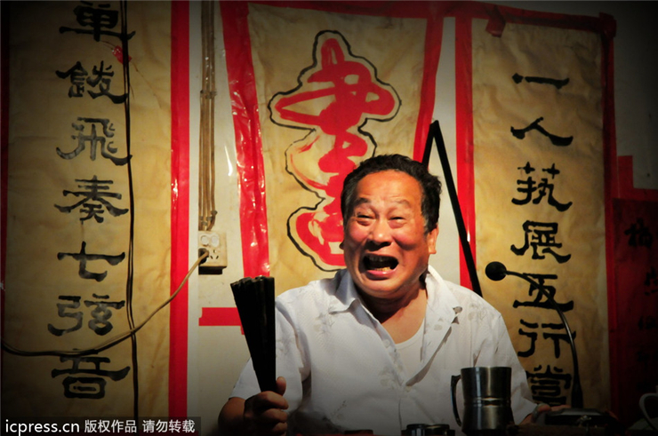 The last storytelling theater in E China