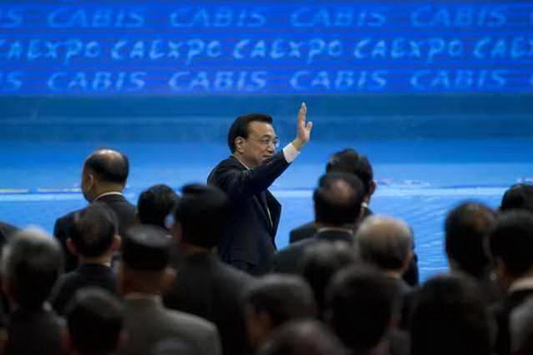 Premier Li attends China-ASEAN expo