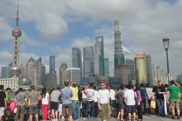 Shanghai's visa-free policy lifts tourism