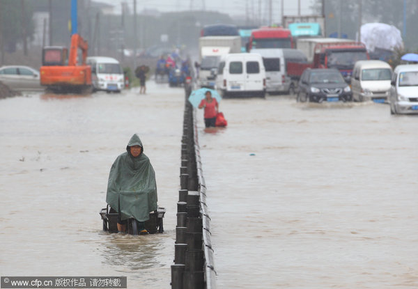 In photos: Typhoon Fitow aftermath