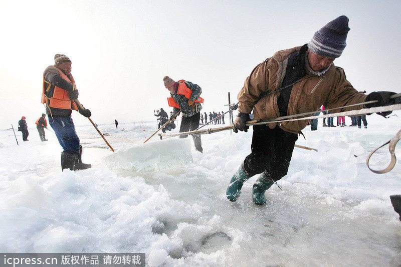 Ice breakers on Songhuajiang River