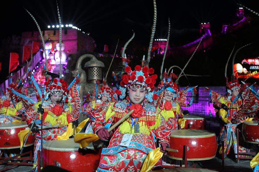 Revelers embrace the Year of 2014 at Great Wall