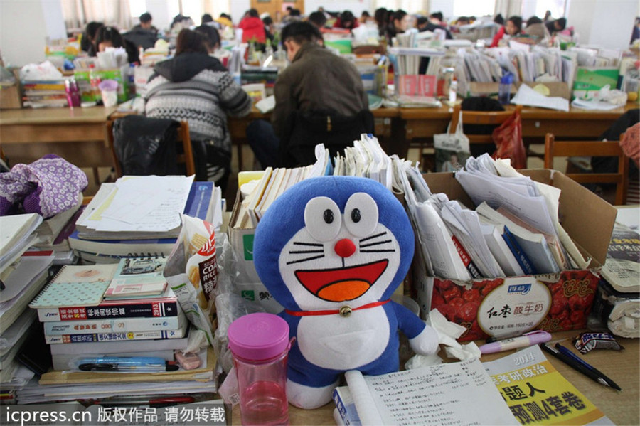 Students start 2-day cram for post-grad exam