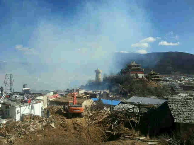 Huge loss estimated in Shangri-la fire in SW China