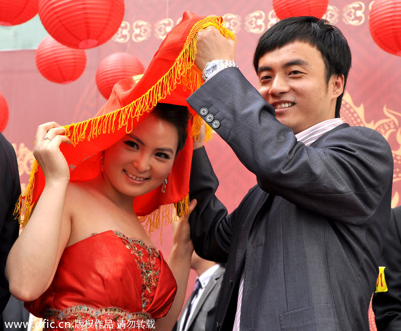 Forum trends: No house, no marriage?