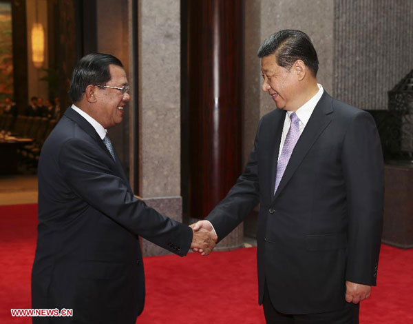 Chinese president meets Cambodian PM on ties