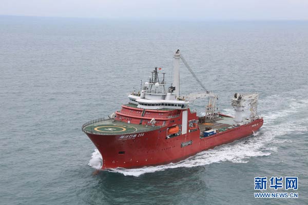 China's first 3,000-meter-deep ship hits water