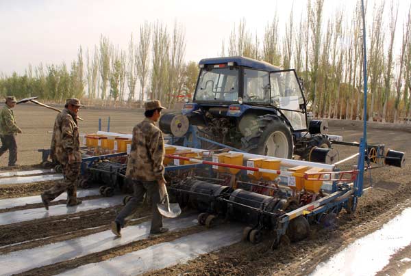 Xinjiang: Productivity versus pollution