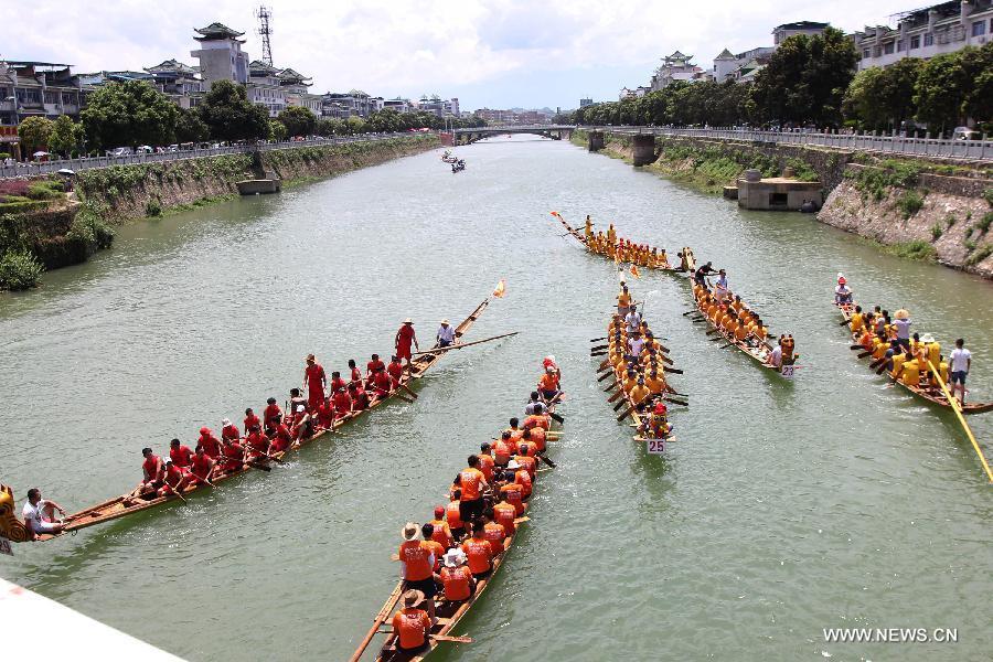 Dragon Boat Festival celebrated in C China