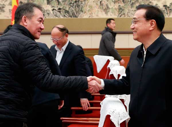 Premier Li Keqiang stresses culture, education