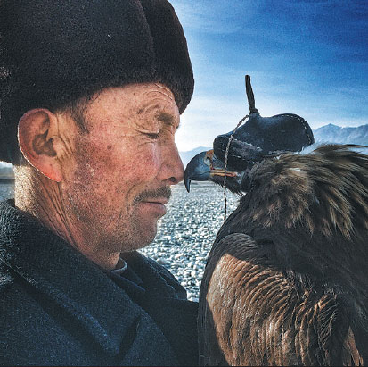 Man and Eagle captures hearts, grand prize