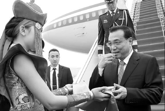 Li connects with warmth in Mongolia