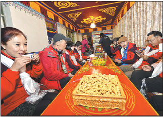 Tibet opens doors to more tourists