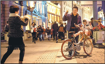 Bike-sharing apps vow to prevent underage users over safety concerns