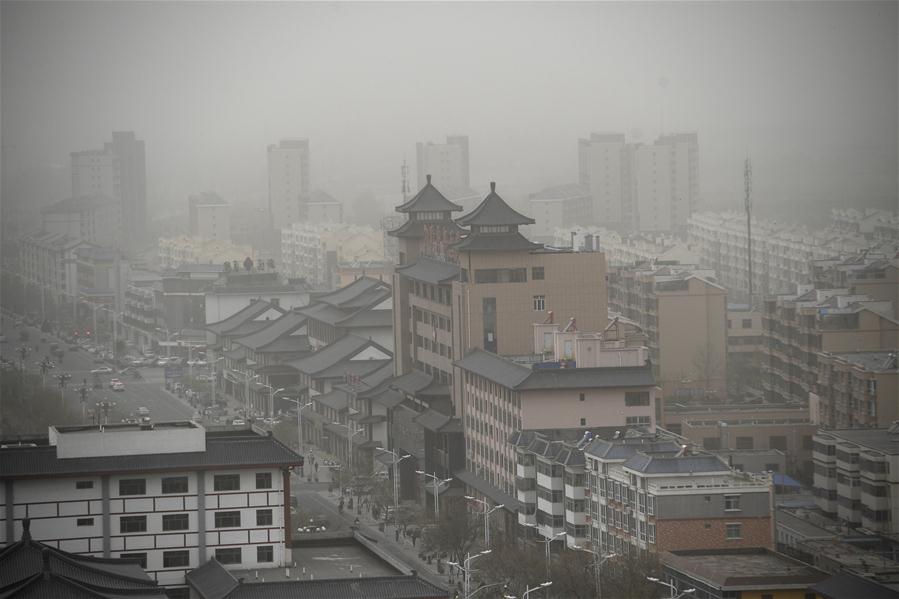 Sandstorm blankets Northwest China's Ningxia