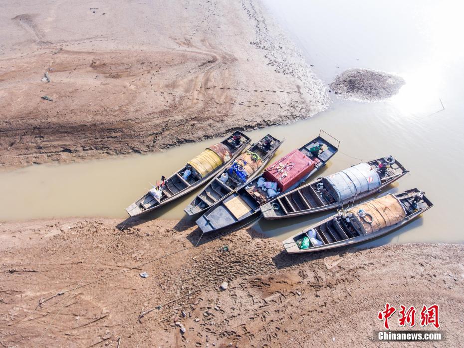 China's largest freshwater lake enters dry season