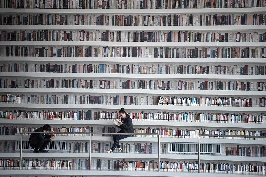Futurist library draws readers, and also visitors