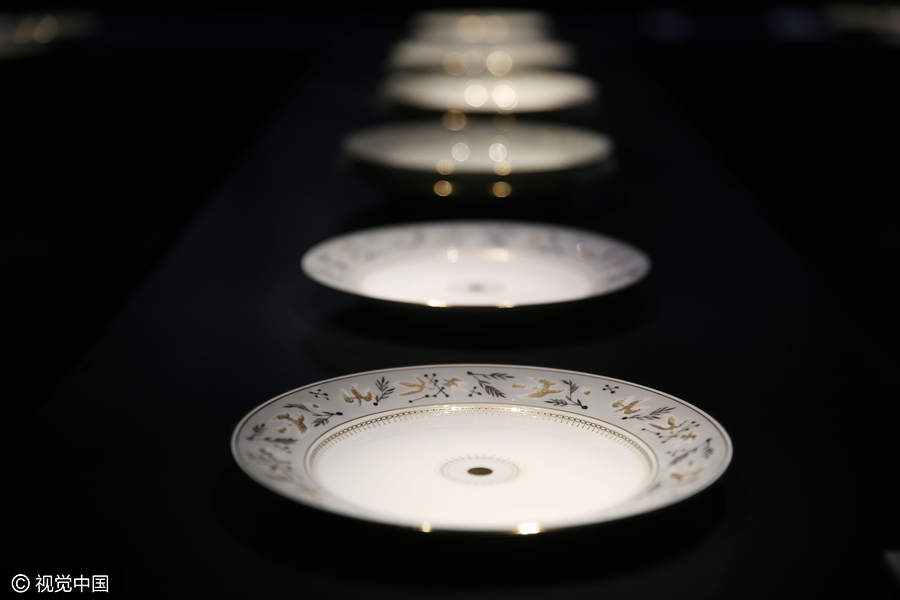 French royal porcelains shine in Xi'an