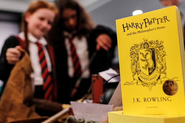 Harry Potter series to release two archives of 'magical history' in Oct.