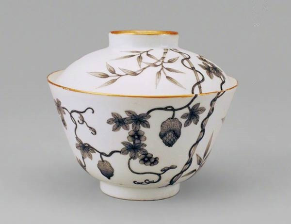 Palace Museum celebrates summer with tureen photo series