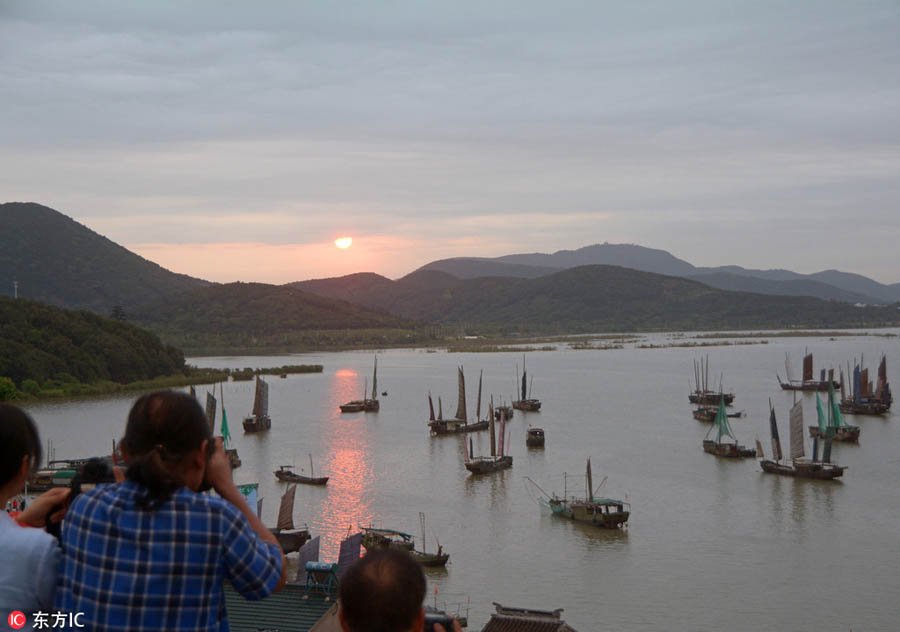 Fishing season of Taihu Lake begins with grand ceremony