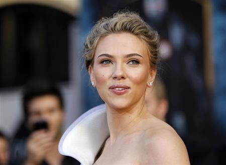Scarlett Johansson again named 'sexiest woman alive' by Esquire