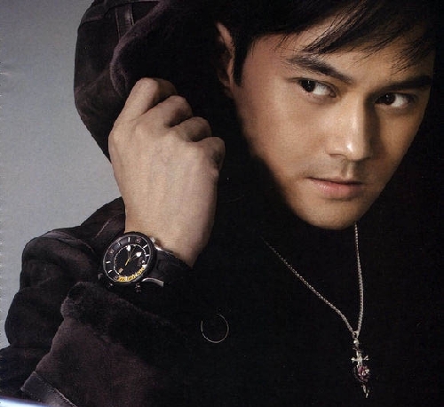 Top 10 timeless male Chinese stars