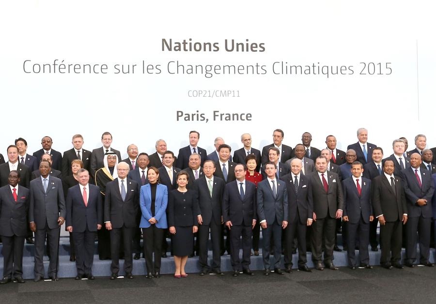 In pictures: Chinese president attends Paris climate talks