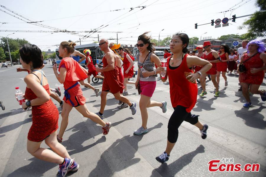 Red Dress Run in Beijing for fun