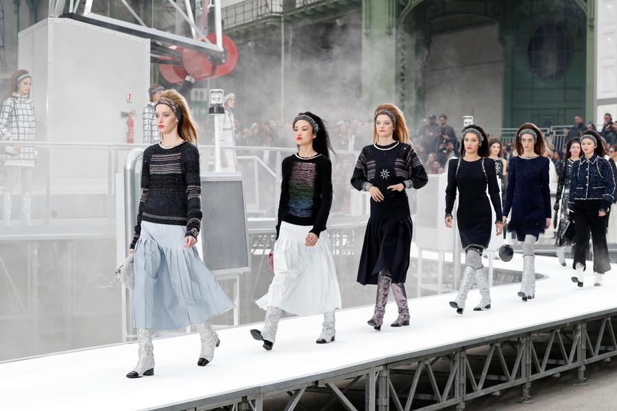 Paris Fashion Week: Chanel Fall/Winter 2017-2018