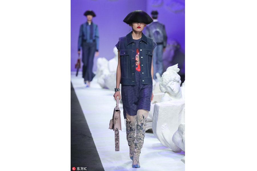 2017 Shanghai Fashion Week: Ji Cheng