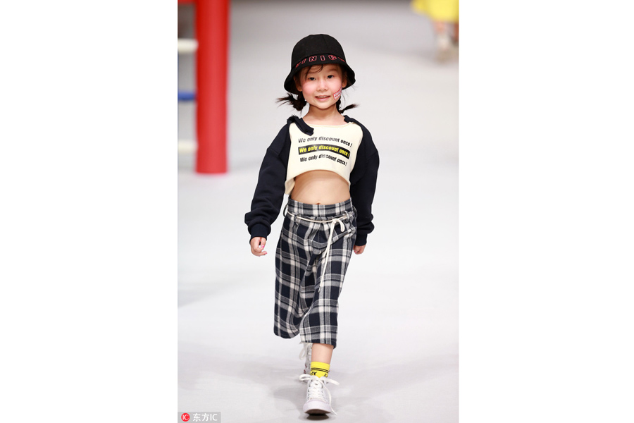 2017 China Fashion Week: Minichoc