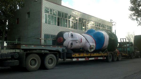 Controversial statue demolished in Urumqi