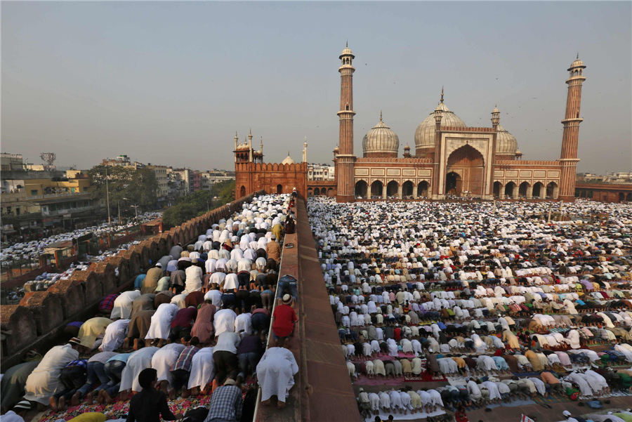 Muslims offer Eid al-Adha prayers in India