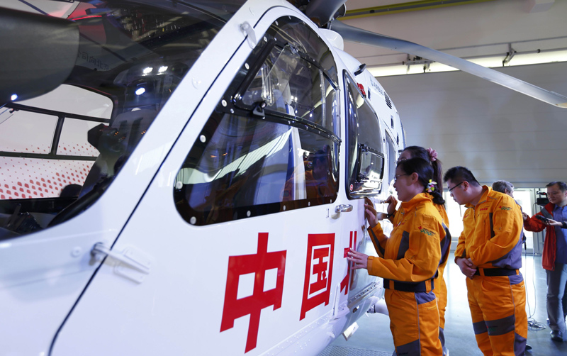 China gets first fully-equipped air ambulance