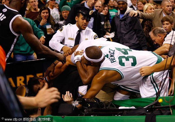 Rondo ejected as Nets beats Celtics