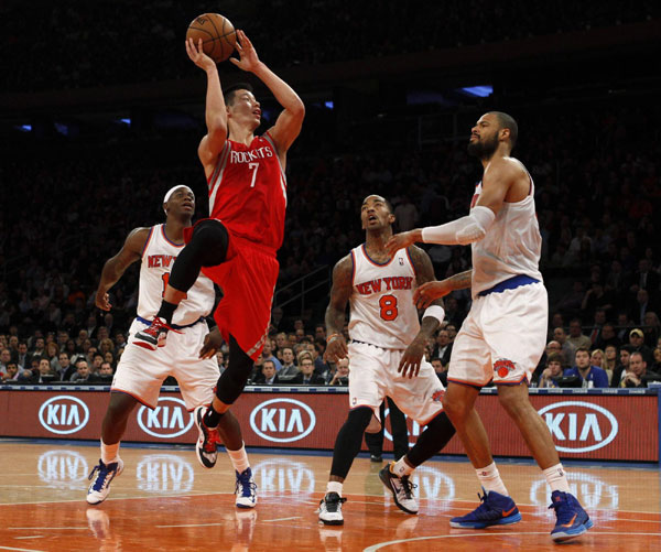 Lin shines in Rockets landslide Knicks win