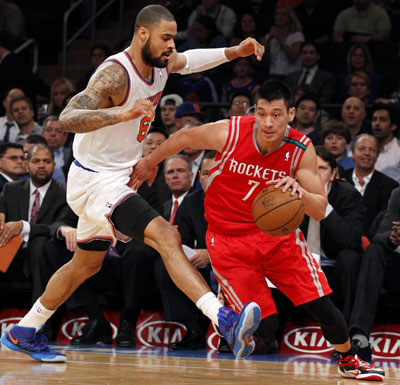 Lin shines in Rockets landslide Knicks win