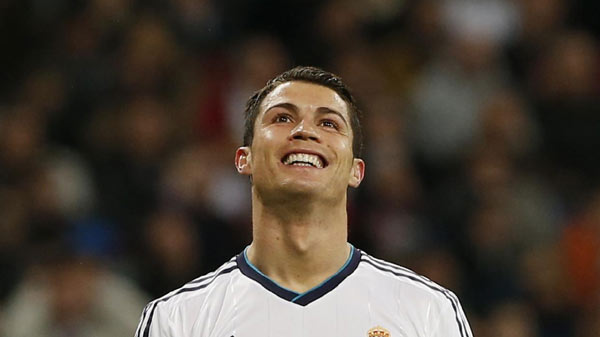 Real Madrid to face Man United in Champions League last 16