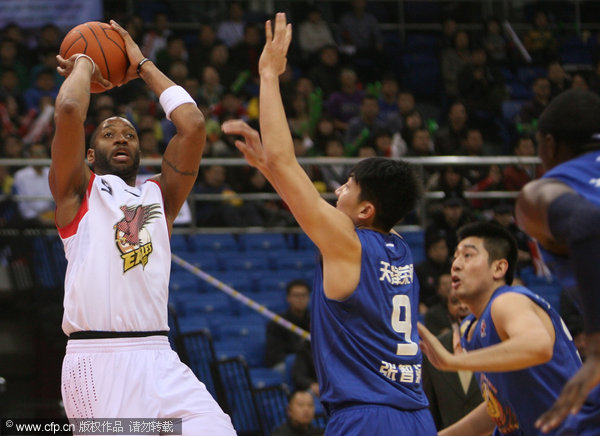 T-mac fouled out as Qingdao tastes five straight wins