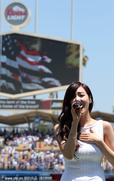 K-pop dives for US baseball on Korea Day